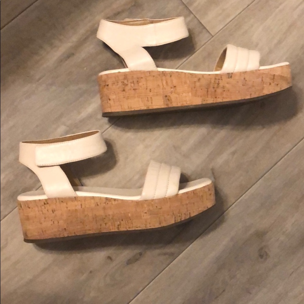 White low platform wedges